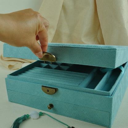 Women Jewelry Box Lockable 3 Layers Large Jewelry Organizer Storage Case for Earrings Necklaces Rings Bracelets,Green Display Jewel Holder (Green)