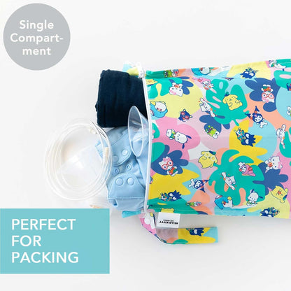 Disney Waterproof Wet Bag for Baby, Travel, Swim Suit, Cloth Diapers, Pump Parts, Pool, Beach, Gym Clothes, Toiletry, Hook to Stroller, Daycare, Zip Reusable Wetdry Packing, Minnie Mouse Icon