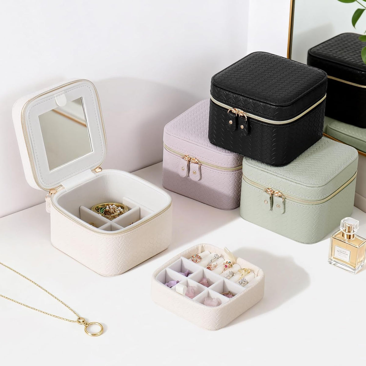 Travel Jewelry Case for Woman, Small Travel Jewelry Box with Mirror,4.72×4.72×3.54 inches,Portable Design Travel Jewelry Organizer,Double Headed Zipper