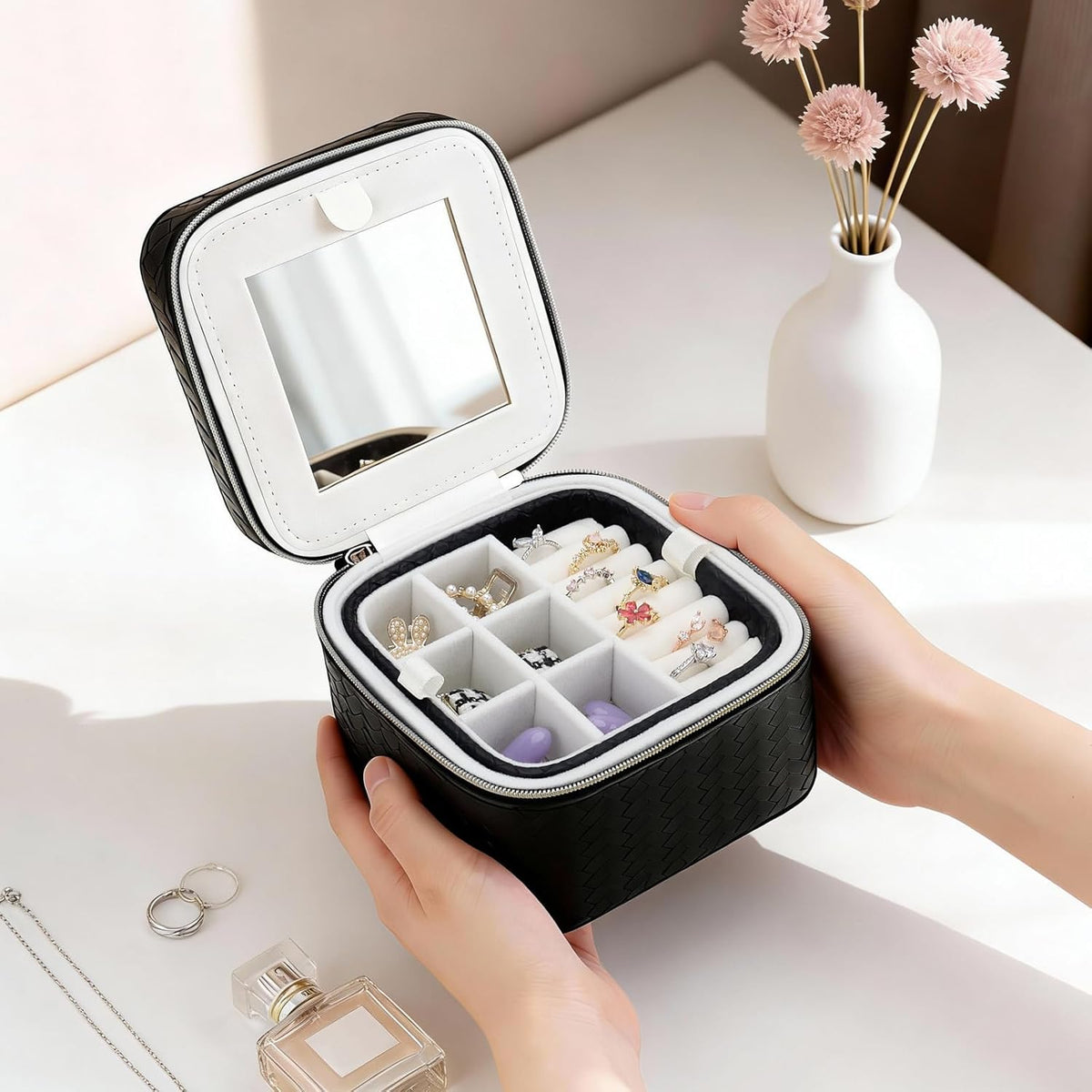 Travel Jewelry Case for Woman, Small Travel Jewelry Box with Mirror,4.72×4.72×3.54 inches,Portable Design Travel Jewelry Organizer,Double Headed Zipper