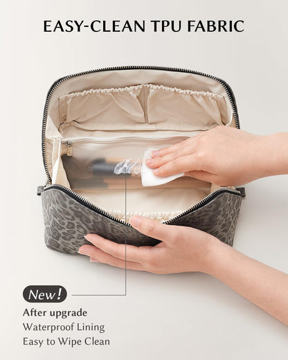 Travel Makeup Bag, Large Capacity Cosmetic Bag for Women, Waterproof PU Leather, Flat Open Portable Toiletry Bag for Skincare, Brushes & Travel Essentials - Colors B