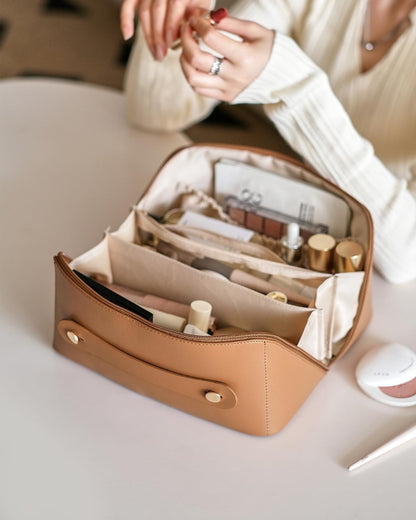 Travel Makeup Bag, Large Capacity Cosmetic Bag for Women, Waterproof PU Leather, Flat Open Portable Toiletry Bag for Skincare, Brushes & Travel Essentials - Colors B