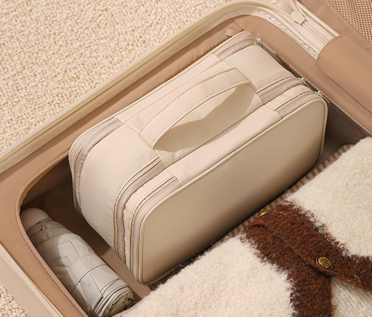 Bra Lingerie Travel Organizer Multifunctional Large Capacity Underwear Storage Bag Bra Holder for Travel Intimates Case (beige)