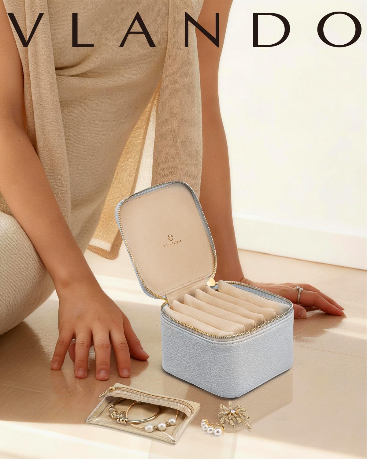 Travel Jewelry Case,Jewelry Box with 12 Velvet Jewelry Pouch Jewelry Travel Organizer for Women Girl Jewelry Case Necklace Rings Earrings Bags Wedding Gifts (White)