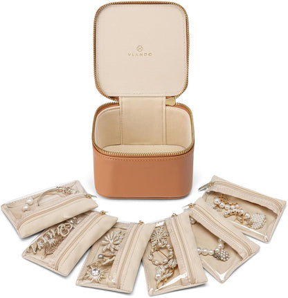 Travel Jewelry Case,Jewelry Box with 12 Velvet Jewelry Pouch Jewelry Travel Organizer for Women Girl Jewelry Case Necklace Rings Earrings Bags Wedding Gifts (White)