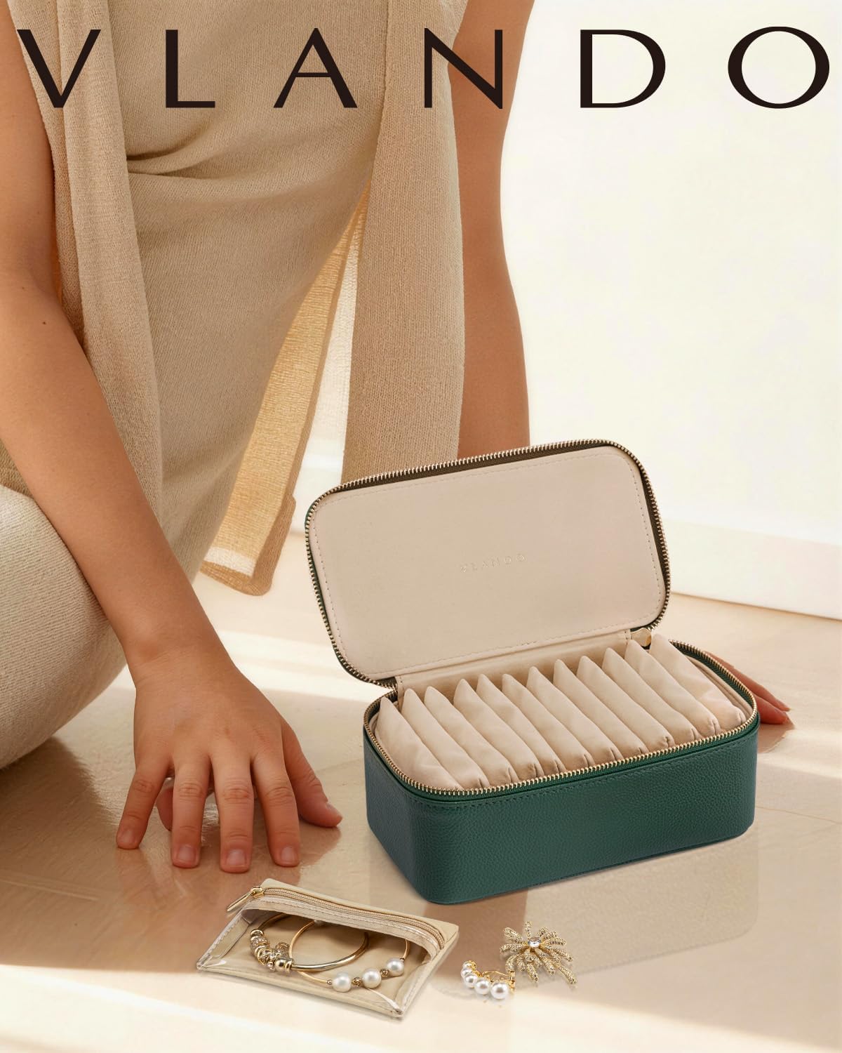 Travel Jewelry Case,Jewelry Box with 12 Velvet Jewelry Pouch Jewelry Travel Organizer for Women Girl Jewelry Case Necklace Rings Earrings Bags Wedding Gifts (White)
