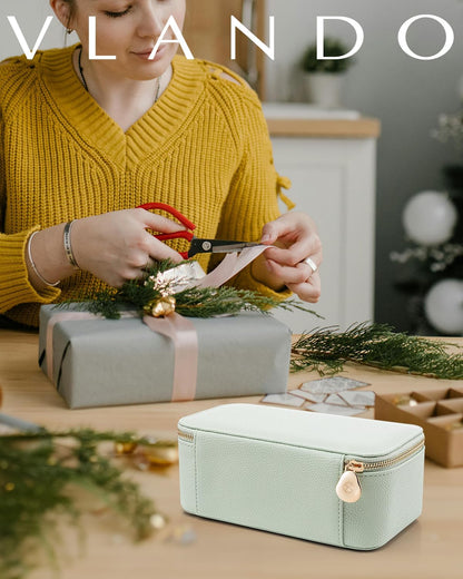 Travel Jewelry Case,Jewelry Box with 12 Velvet Jewelry Pouch Jewelry Travel Organizer for Women Girl Jewelry Case Necklace Rings Earrings Bags Wedding Gifts (White)