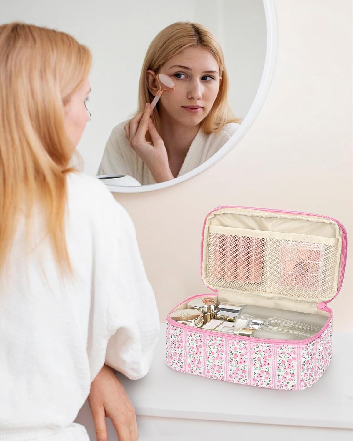 Travel Makeup Bag, Small Floral Cosmetic Bag with Makeup Brush Compartment, Portable Makeup Pouch for Women, Double Layer Makeup Organizer Bag Cute Toiletry Bag