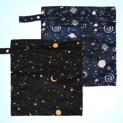 2pcs Cloth Diaper Wet Dry Bags, Waterproof Reusable Wet Bag with 2 Zipper Pockets & Handle, Washable Laundry Bags for Baby Adult Clothes Travel Beach Pool Daycare Yoga Gym Exercise Swimsuits