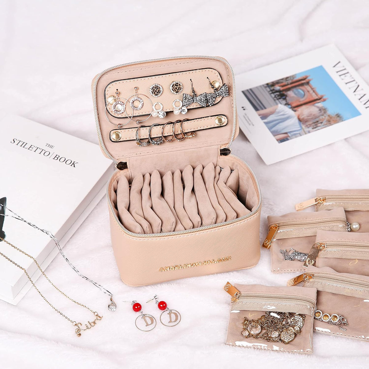 Jewelry Organizer Case Bridesmaid Gifts Travel Bag Vegan Leather Box for Necklace Earring Bracelet Ring(champagne)