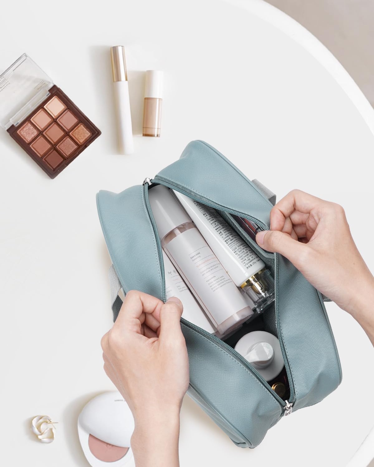 PU Leather Large Travel Toiletry Bag Women Toiletries Bag Skincare Bag Makeup Bag Organizer Make up bag Cosmetic Bag Medicine Bag for Girls (Large, Brown)
