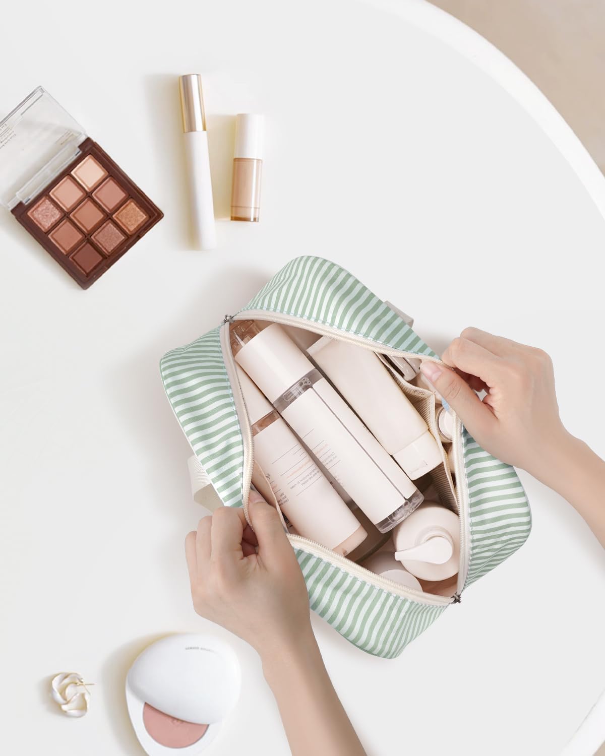 PU Leather Large Travel Toiletry Bag Women Toiletries Bag Skincare Bag Makeup Bag Organizer Make up bag Cosmetic Bag Medicine Bag for Girls (Large, Brown)