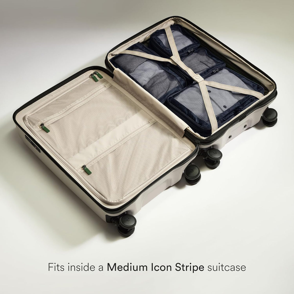Compression Packing Cubes for Travel, Luggage Organiser for Suitcases or Bags, Travel Accessories, Set of 4, Mist Blue
