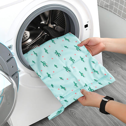 5Pcs Waterproof Reusable Diaper Baby Cloth Wet Dry Bags with 2 Zippered Pockets Travel Beach Pool Bag with Polar Bear Dinosaur Animal Alphabet Crocodile Pattern (3 Sizes)