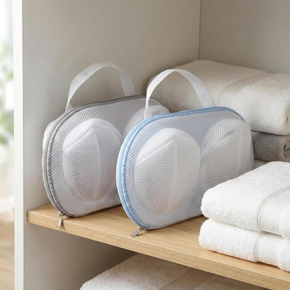 2 Pack Bra Wash Bags with Hooks, 3D Protective Mesh Bra Laundry Bags for Washing Machine, Zippered Lingerie Wash Bags for Small to Medium Bras, Delicates, Underwear, Socks and Travel Storage