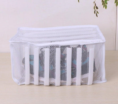 White Padded Mesh Laundry Bag Premium Zipper Heavy Duty Storage For Men Trainers,Running Shoes In Washing Machine Durable Washing Or Drying Sneakers,Underwear,Bra,Blouse,Clothing Rectangle