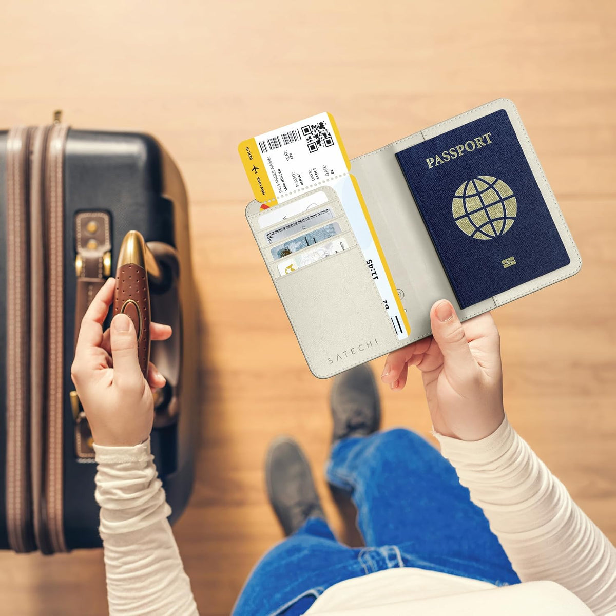 Passport Holder for Travel with Find My, Passport Cover with 4 Card Holder, Wireless Charging, and RFID protection – Travel Essential Vegan Leather Passport Holder – Black