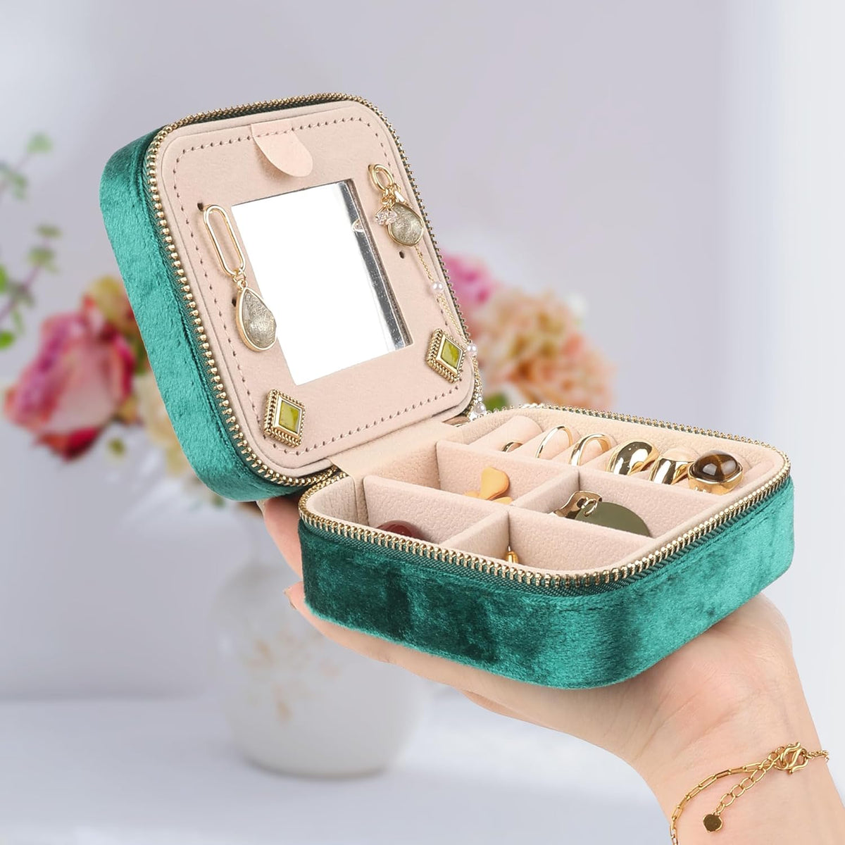 Travel Jewelry Case Box Organizer with Mirror, Jewelry Storage,Green,1 Pcs