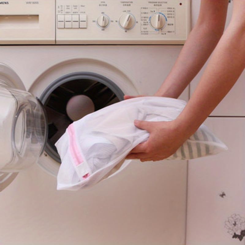 4Pcs Mesh Laundry Bags with Zipper, Durable Wash Bags for Delicates, Bras, Lingerie, Socks and Underwear, Protective Laundry Organizer Bags for Washing Machine and Travel Storage