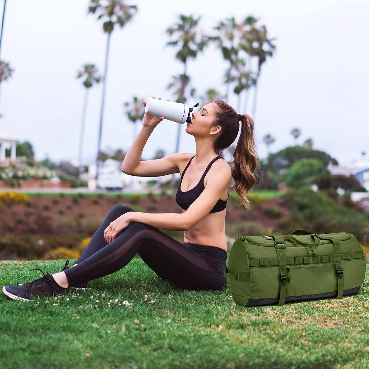 60L Duffle Bag for Men Travel Duffel Bag Large Size for Women Weekender Overnight with Shoes Compartment Multifunctional Gym Bags, Black