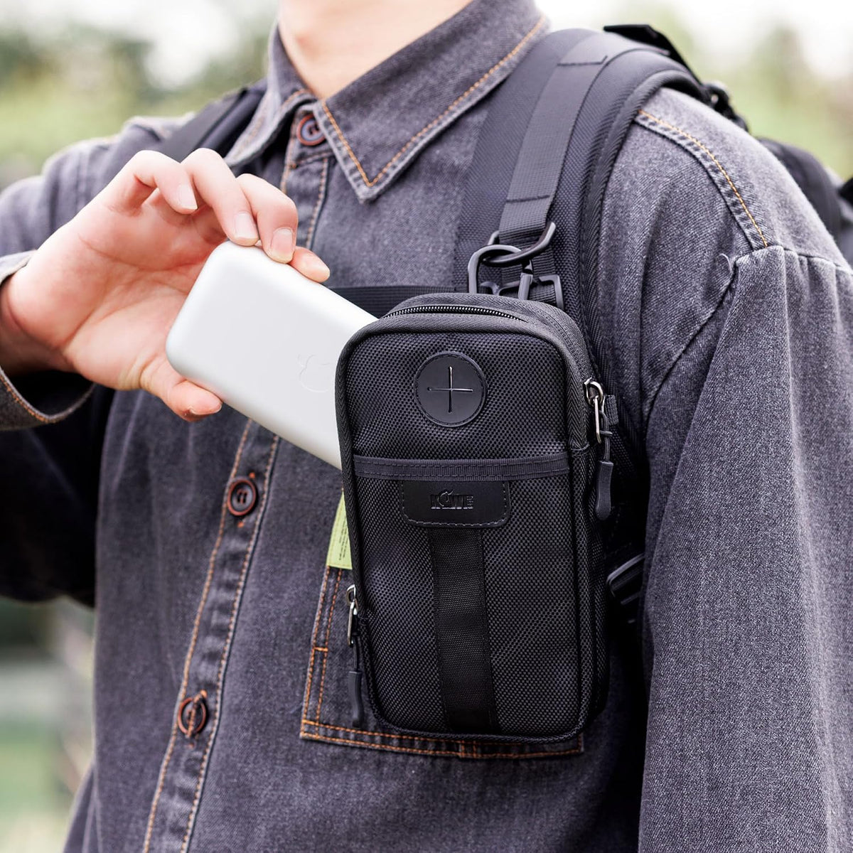 Travel Dual Phone Holster Waist Crossbody Bag Fits 4.5-6.7" Phone | dual zipper pockets, holds 2 phones, Belt crossbody carry, with Shoulder Strap for 4.5-6.8 Inch 17 16 15 Pro Max 26 S25 phone