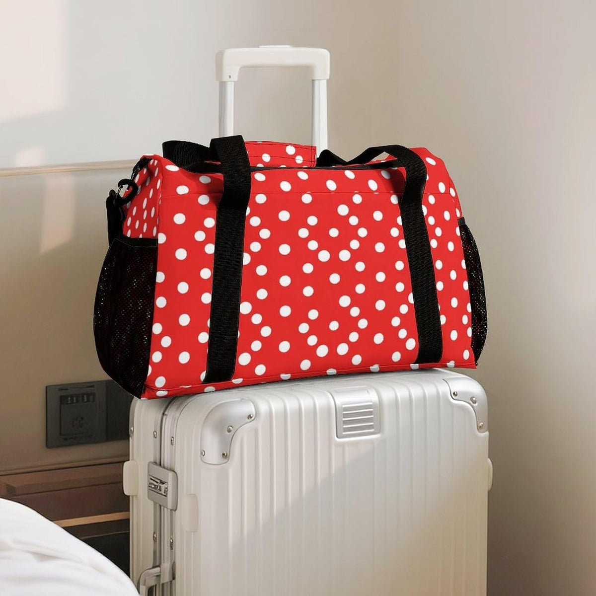 Travel and Gym Bag Duffel Easy Access Design Sports Weekender Overnight Carry On